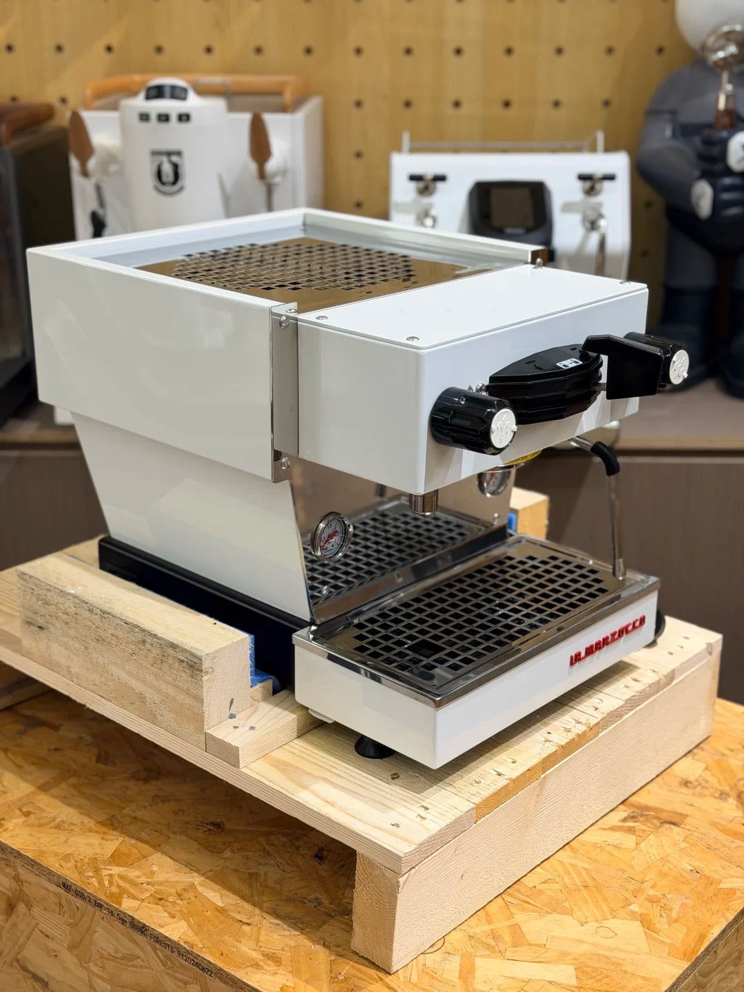 La Marzocco Linea Mini – Friendly White Edition