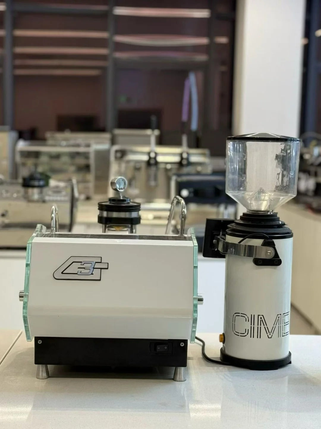 La Marzocco GS3 MP semi-automatic