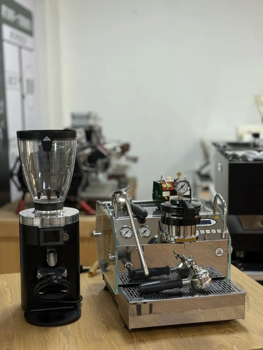 La Marzocco GS3 MP + Mahlkönig E65S Package