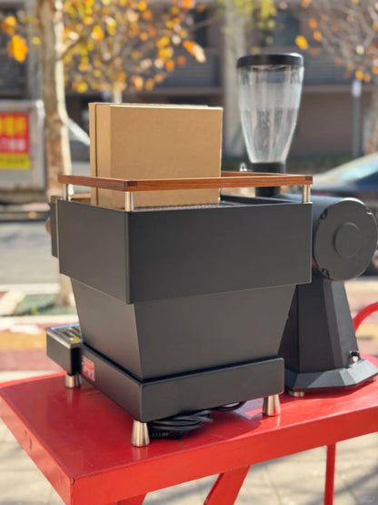 La Marzocco Linea Mini + EK43S Grinder – Black Custom Wood Edition